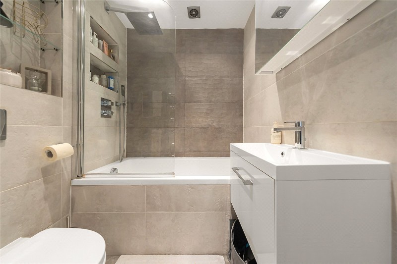 Wilkinson Way, Chiswick, W4