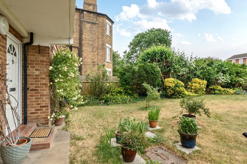 Brackley Road, Beckenham, BR3
