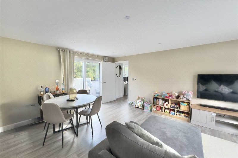 Station Road, Bourne End, SL8