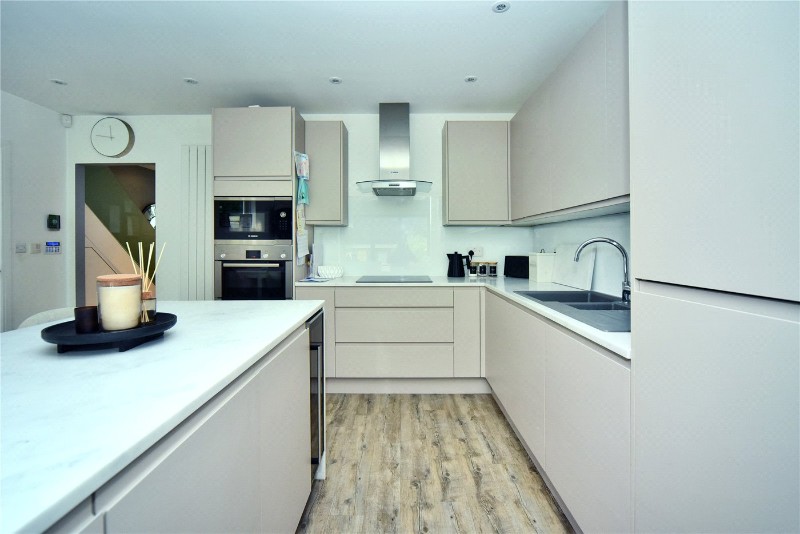 Chipstead Way, Banstead, Surrey, SM7