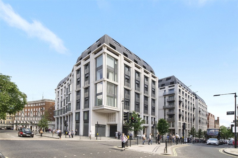 Strand, London, WC2R