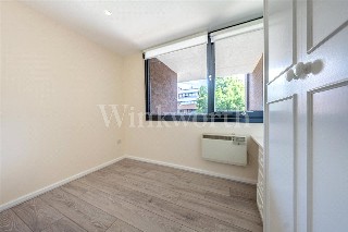 Britten Close, London, NW11