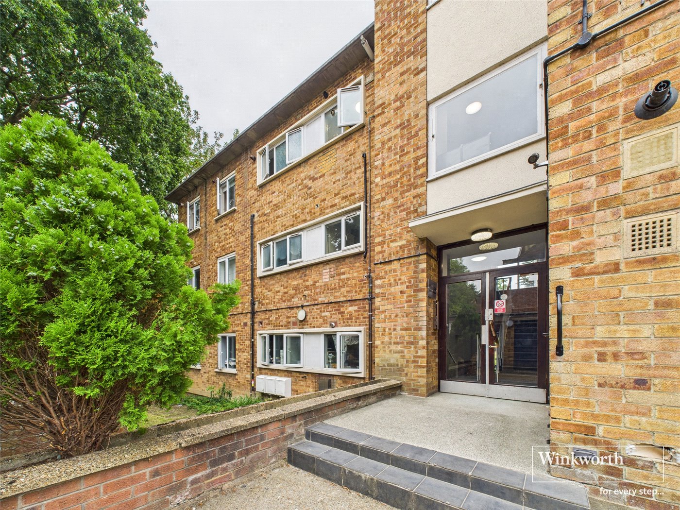 Rosewood House, Manor Hall Drive, Hendon, NW4