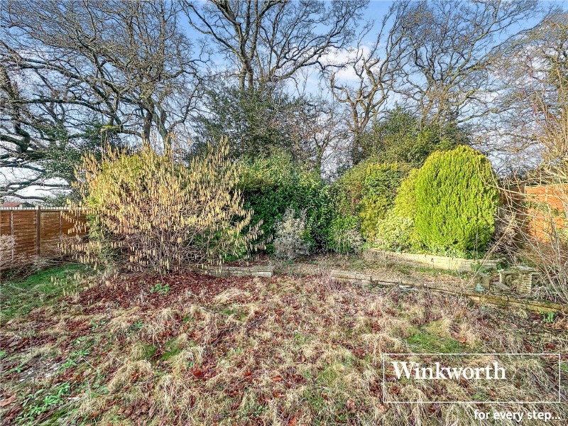Pennington Road, West Moors, Ferndown, Dorset, BH22