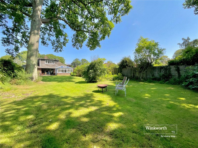 Pinewood Road, Highcliffe, Christchurch, Dorset, BH23