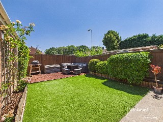 Dalby Crescent, Newbury, Berkshire, RG14