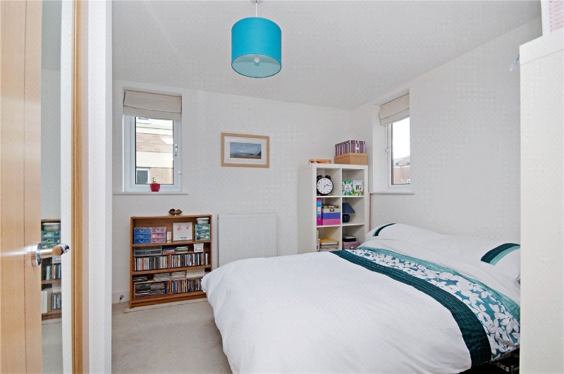 Fraser Gardens, Winchester, Hampshire, SO22