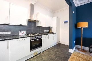Alton Road, London, SW15