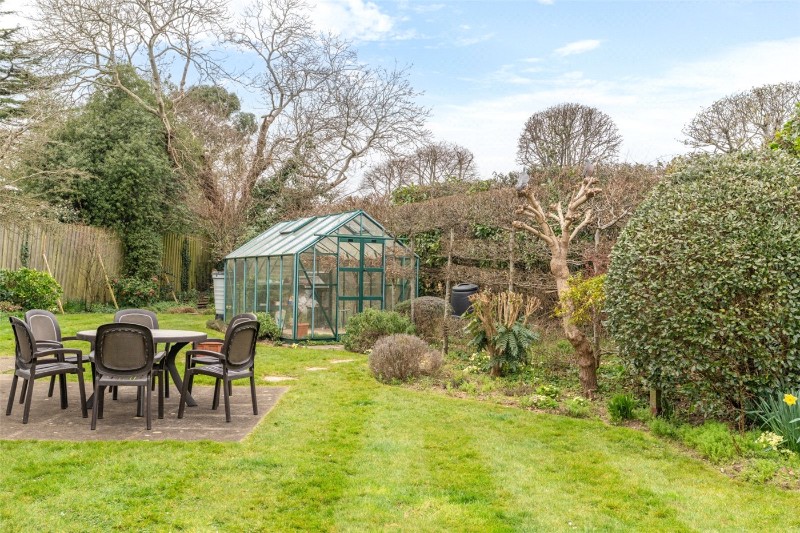 De Haviland Close, Merley, Wimborne, Dorset, BH21