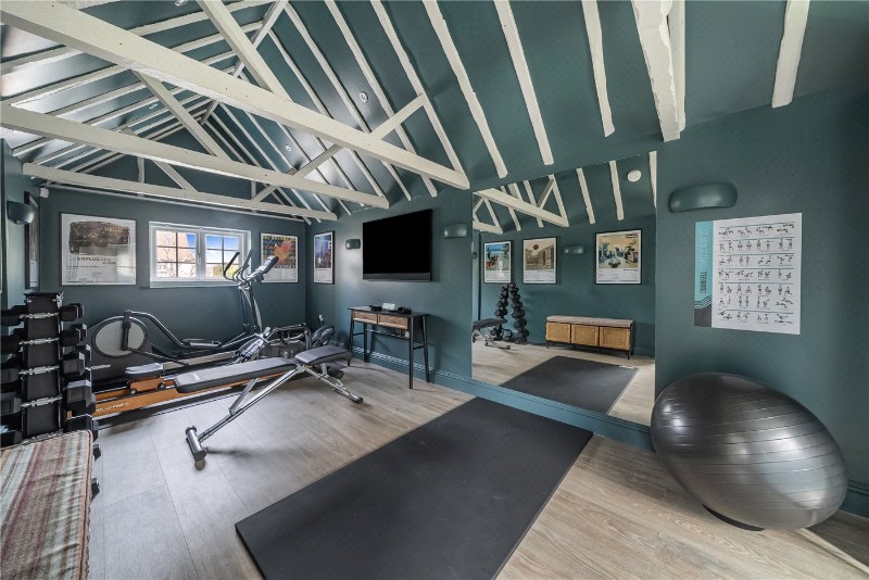 Searle Road, Farnham, Surrey, GU9