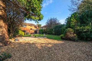 Bourne Road, Thurlby, Bourne, Lincolnshire, PE10