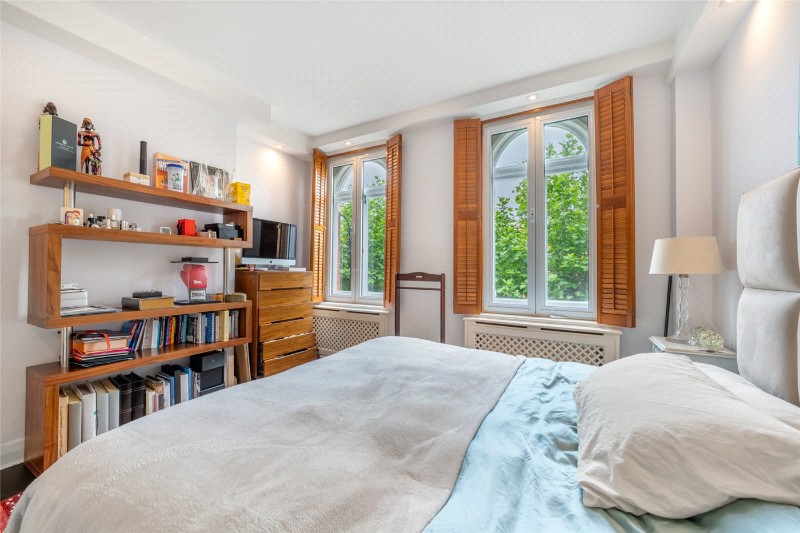 Ashworth Mansions, Elgin Avenue, London, W9
