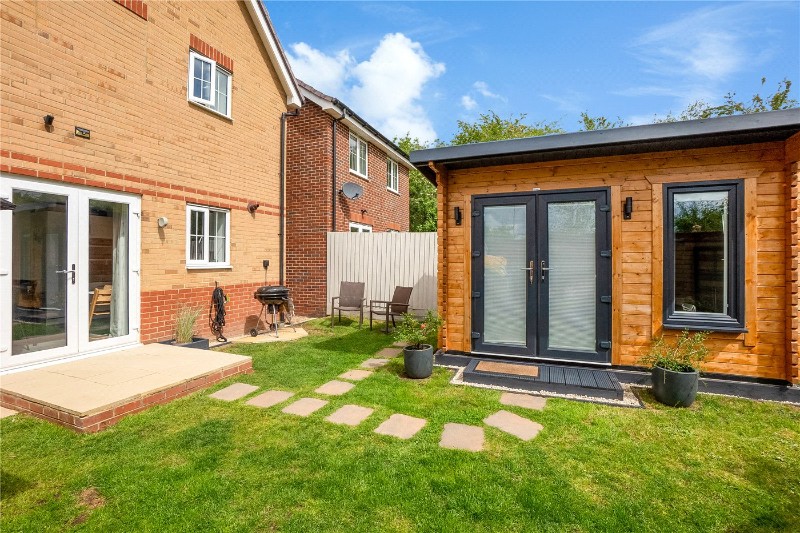 Hawthorn Close, Honeybourne, Evesham, Worcestershire, WR11