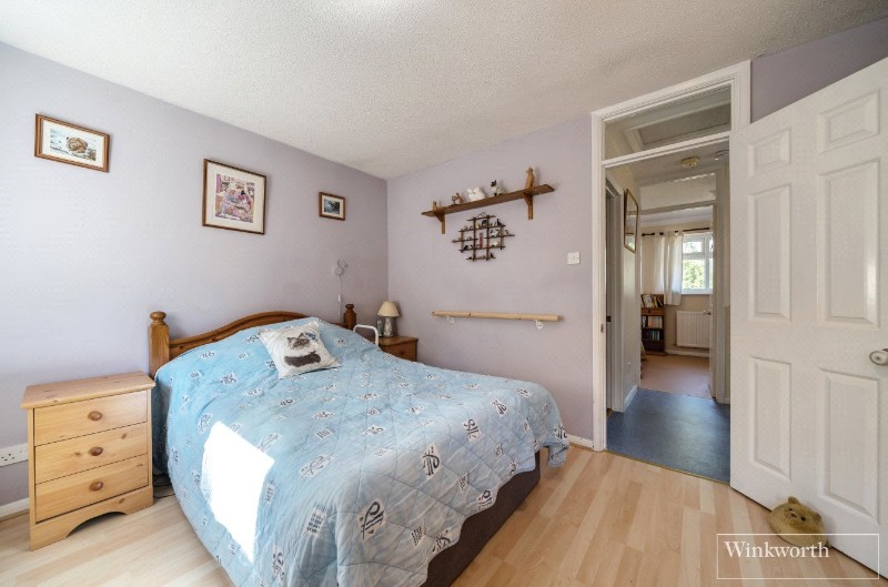 Hawkesworth Drive, Bagshot, Surrey, GU19