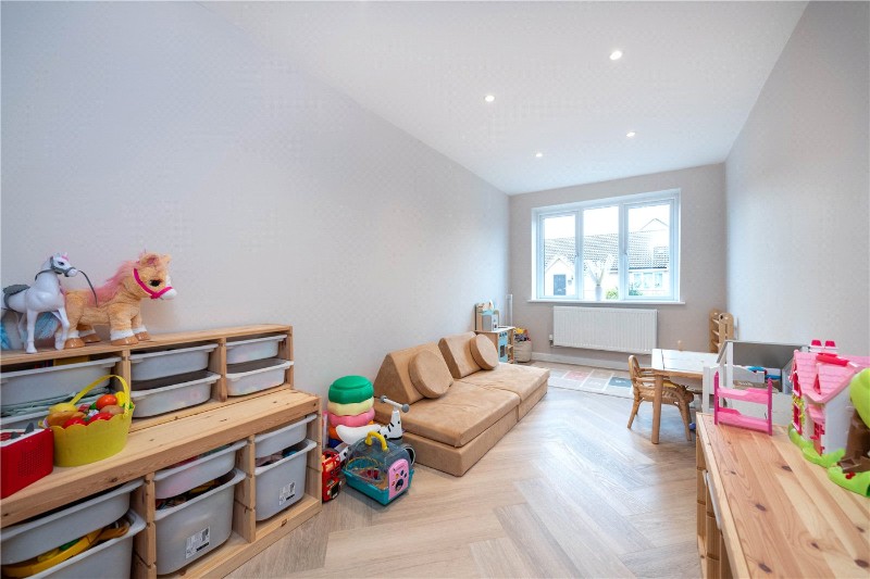 Jubilee Drive, Market Deeping, Peterborough, Lincolnshire, PE6