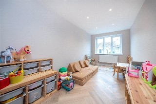 Jubilee Drive, Market Deeping, Peterborough, Lincolnshire, PE6