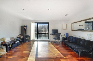 Uxbridge Road, London, W13