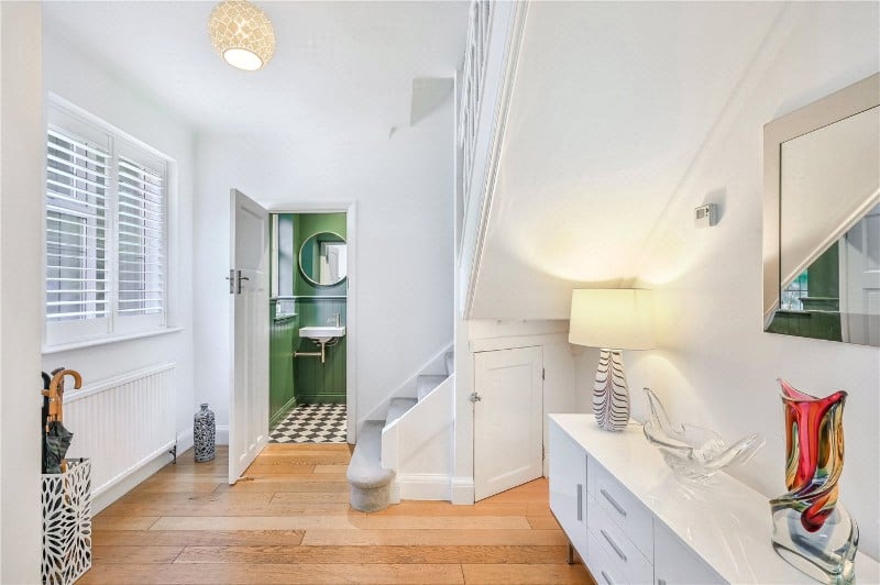 Holly Lane East, Banstead, Surrey, SM7