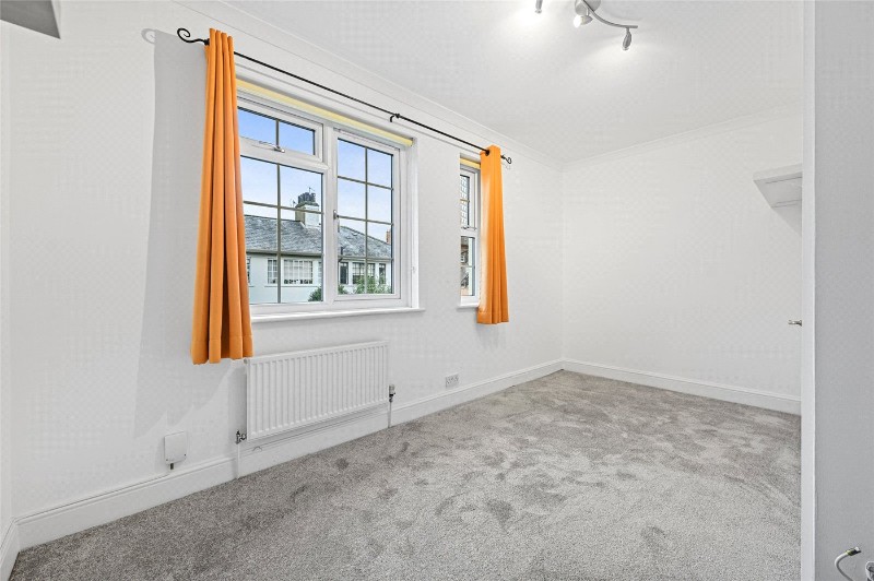 Vanderbilt Villas, Sterne Street, London, W12