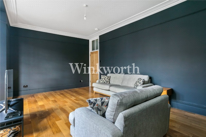 Grand Parade, Green Lanes, London, N4