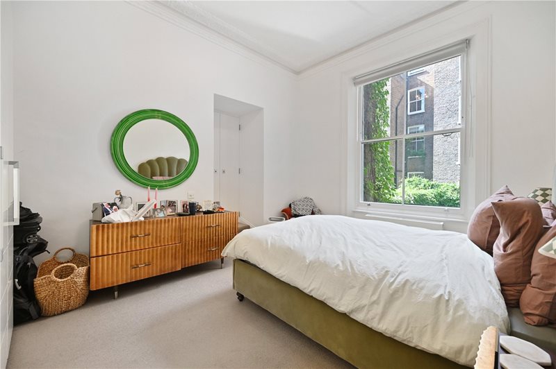 Clydesdale Road, London, W11