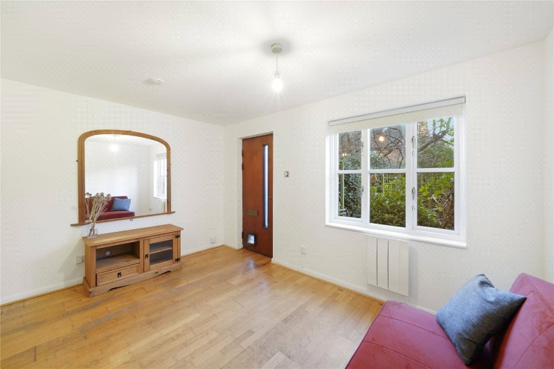 Bunning Way, London, N7