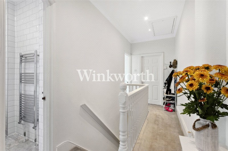 Lightcliffe Road, London, N13