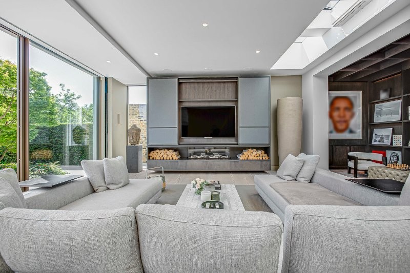 Castelnau, Barnes, London, SW13