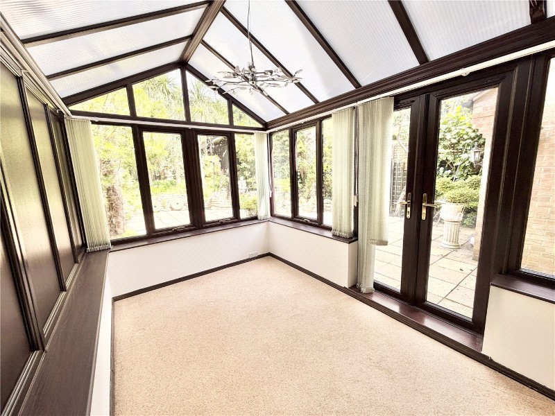 Doulton Gardens, Whitecliff, Poole, BH14