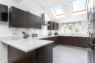 Edenbridge Road, Enfield, EN1