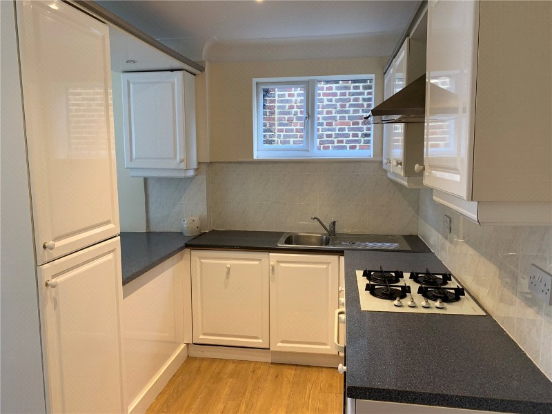 Portsmouth Road, Thames Ditton, Surrey, KT7
