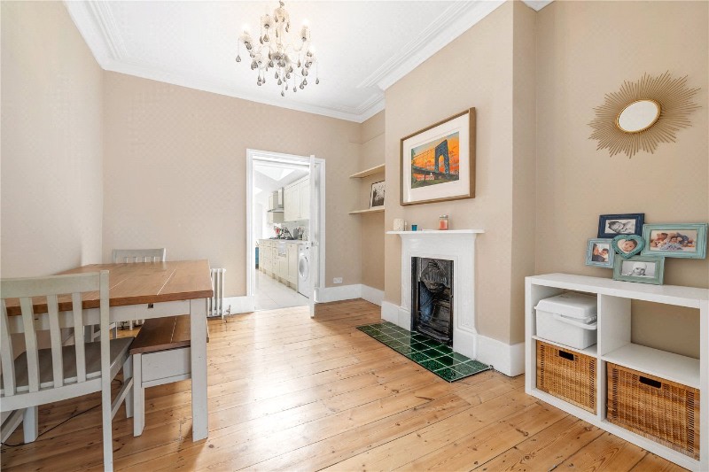 Crawthew Grove, East Dulwich, London, SE22