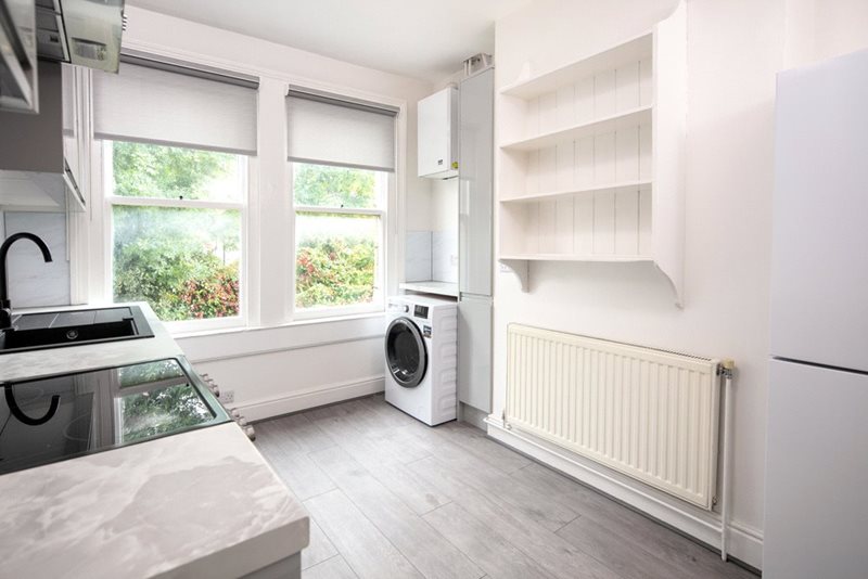 London Road, Bath, Somerset, BA1