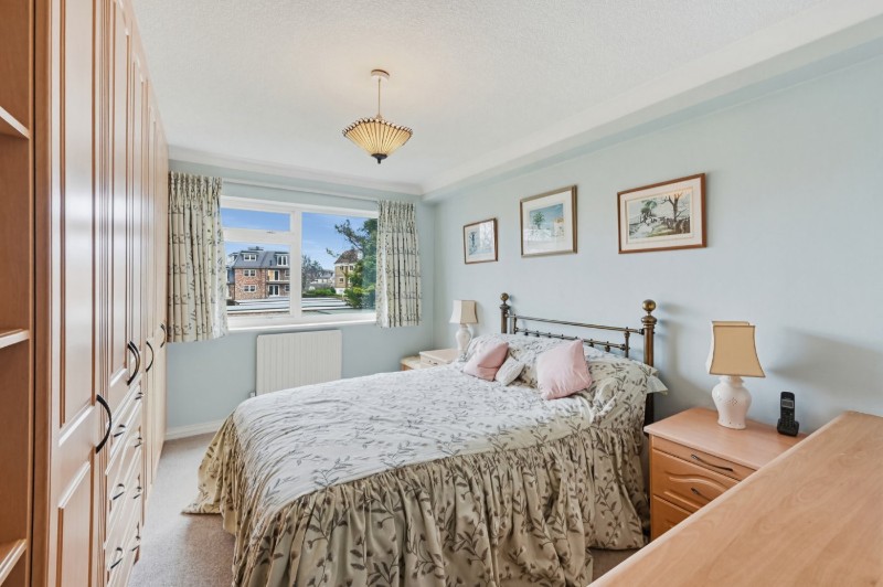 Overbury Avenue, Beckenham, BR3