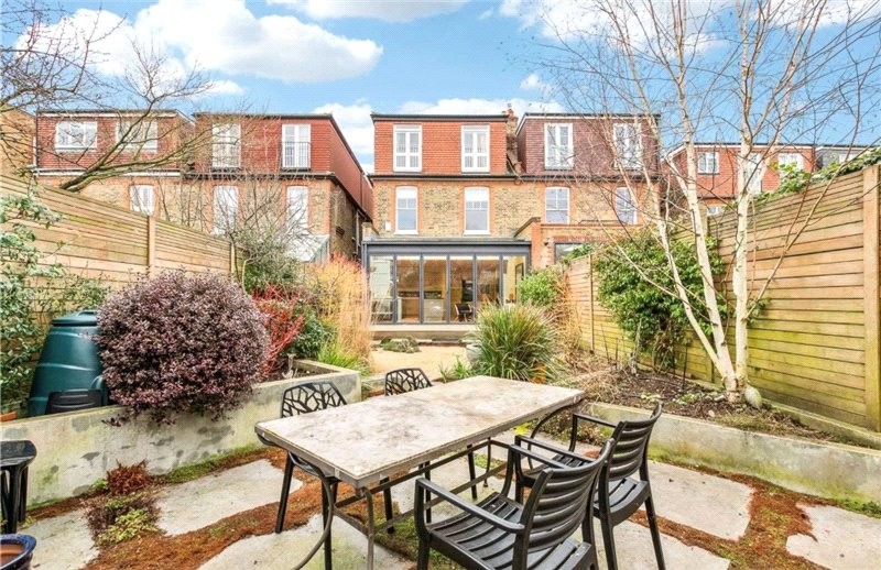 Melville Road, Barnes, London, SW13