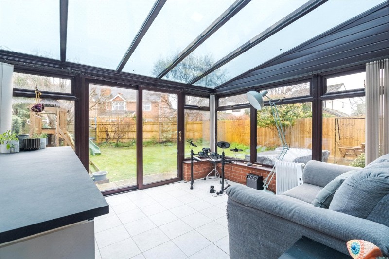 Charborough Close, Lytchett Matravers, Poole, Dorset, BH16