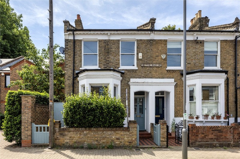 Bective Road, London, SW15