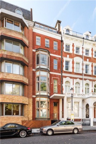 Emperors Gate, South Kensington, London, SW7