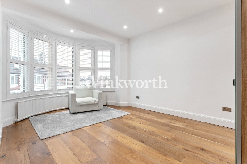 The Grove, London, N13