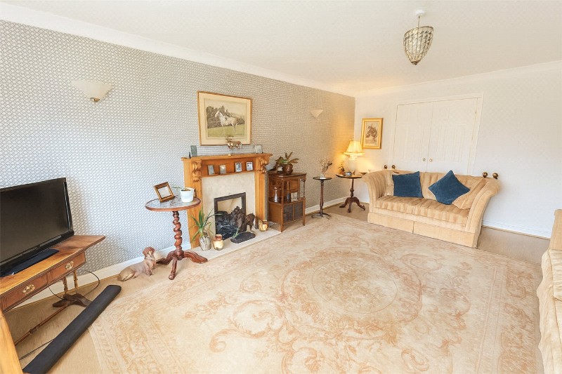 Ogrey Close, Thurlby, Bourne, Lincolnshire, PE10
