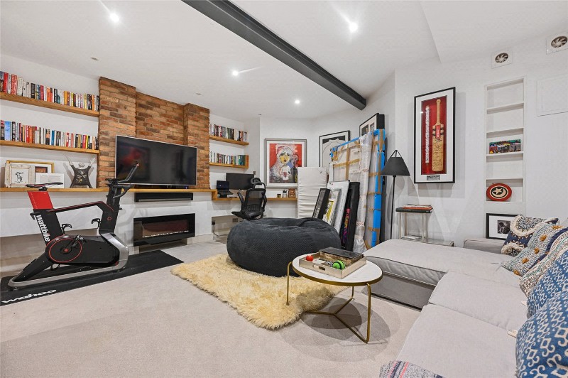 Pennard Road, London, W12