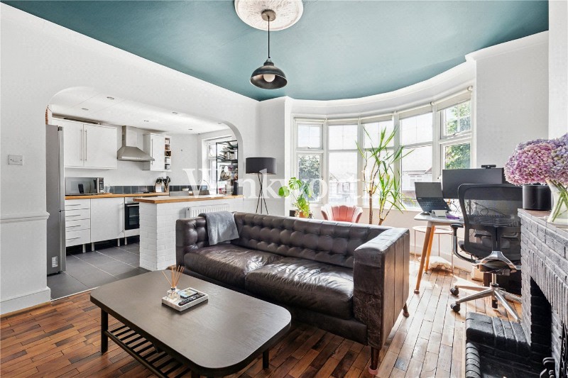 Hazelwood Lane, London, N13