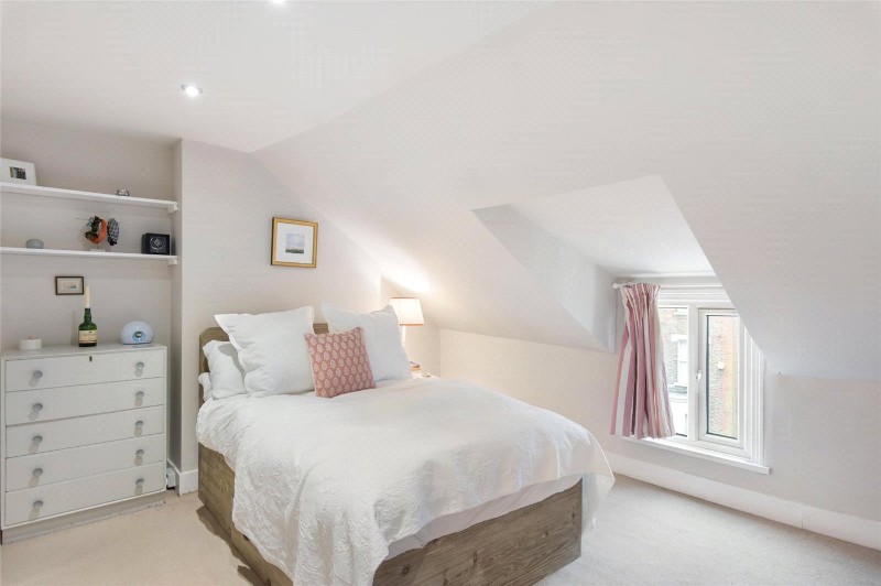 Castledine Road, London, SE20