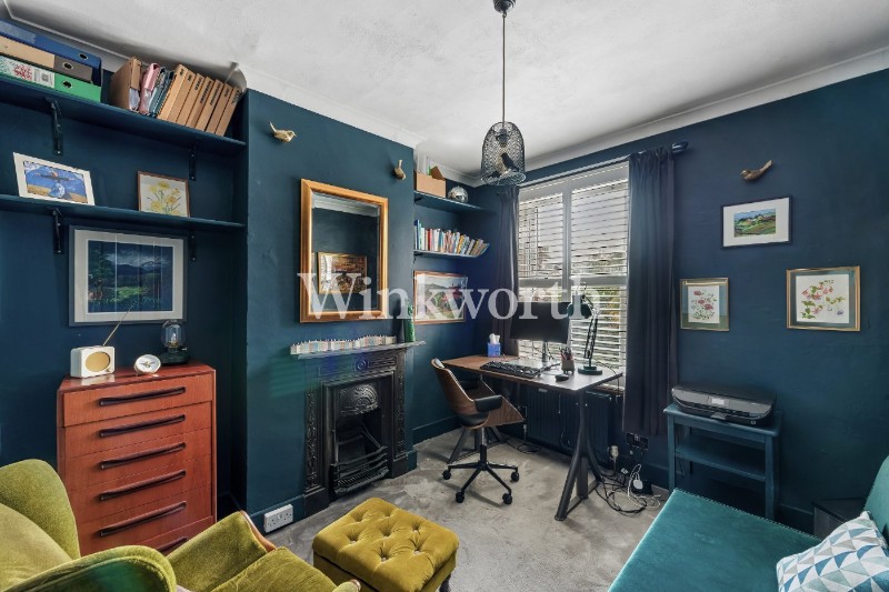 Berwick Road, London, N22