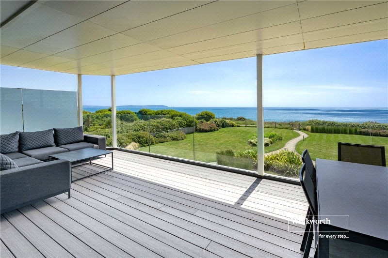 Wharncliffe Road, Highcliffe, Christchurch, Dorset, BH23