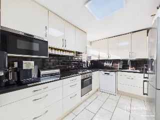 Brinkburn Gardens, Edgware, Middlesex, HA8