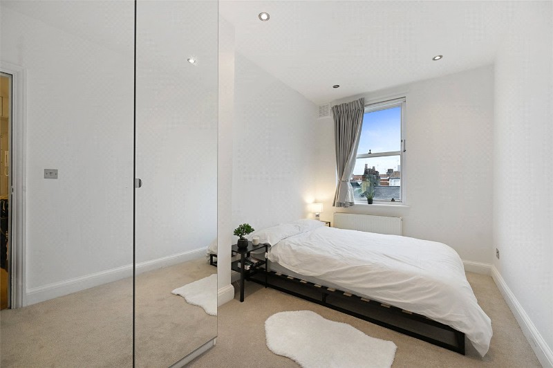 Lakeside Road, Brook Green, London, W14