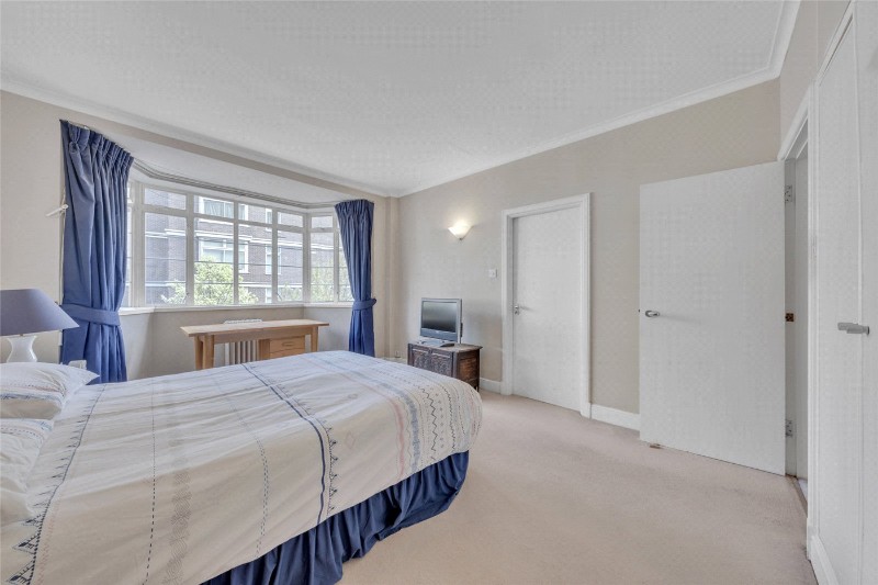 St James Close, St John&#39;s Wood, London, NW8