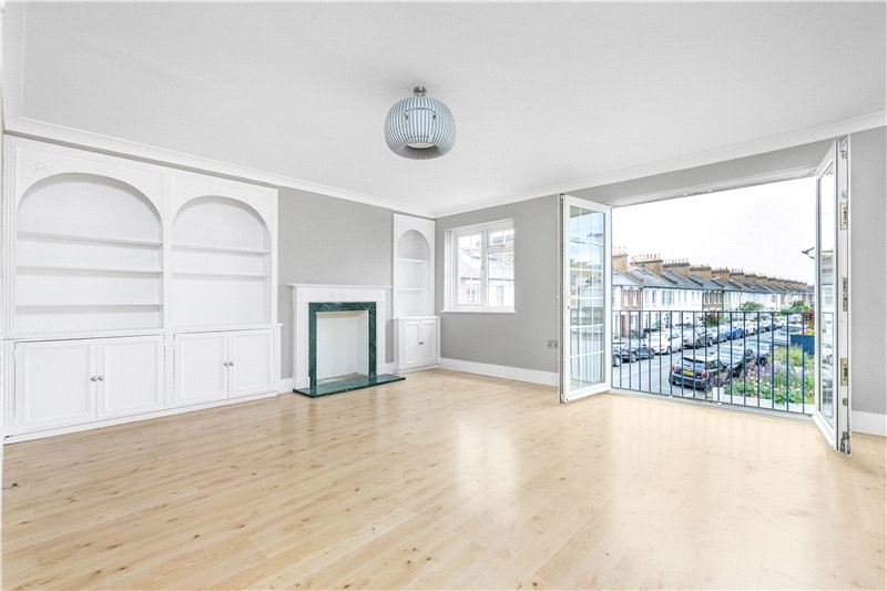 Cross Street, Barnes, London, SW13