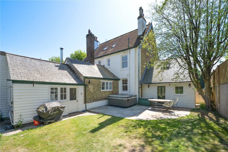 Station Road, Shepherdswell, Dover, Kent, CT15